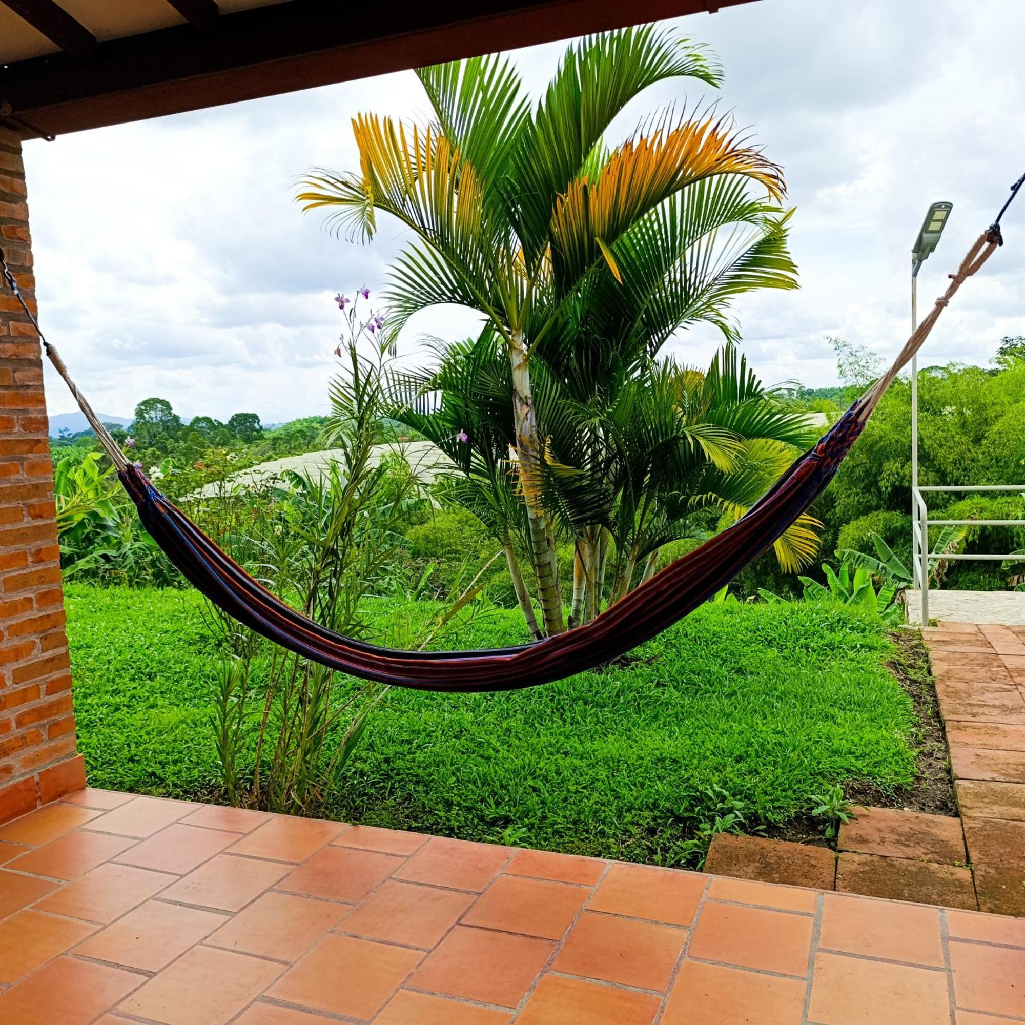 Hotel Campestre Los Mangos Quimbaya Bagian luar foto
